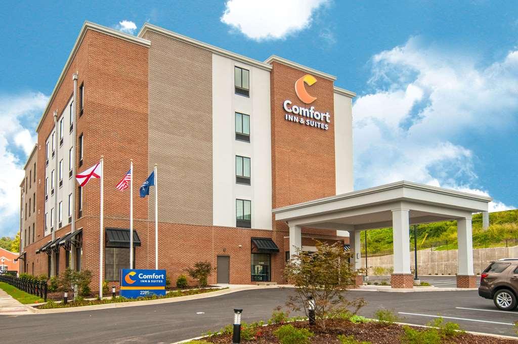 Comfort Inn & Suites Downtown Near University Тускалуса Экстерьер фото